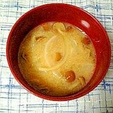 ☆なめこと玉ねぎのお味噌汁☆